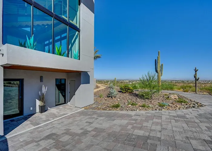 Near Trails! Mtn-view Couples Haven In Queen Creek