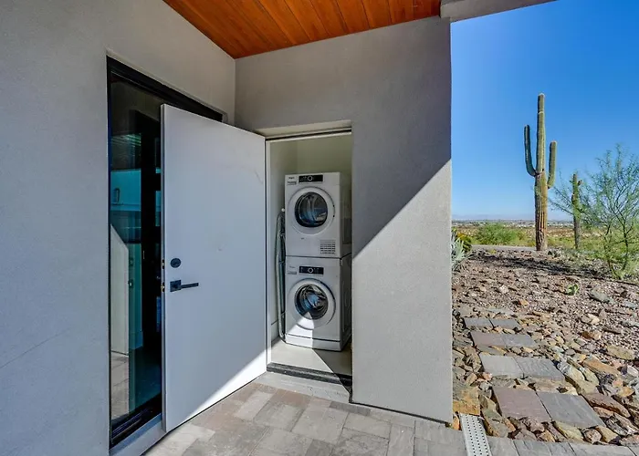 Near Trails! Mtn-view Couples Haven In