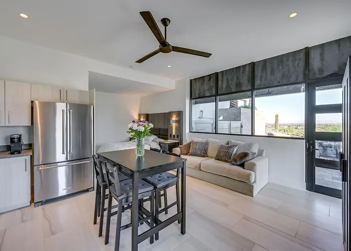 Near Trails! Mtn-view Couples Haven In Queen Creek